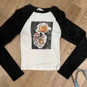 Full Tilt Black and White Graphic Top